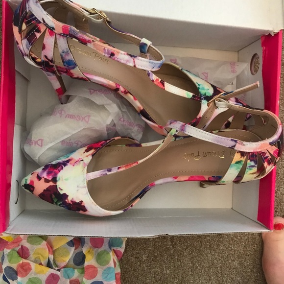 Strappy Colorful Heels - Picture 4 of 5